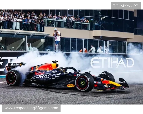 F1赛季引发激烈竞争 各大车队全力备战迎接挑战